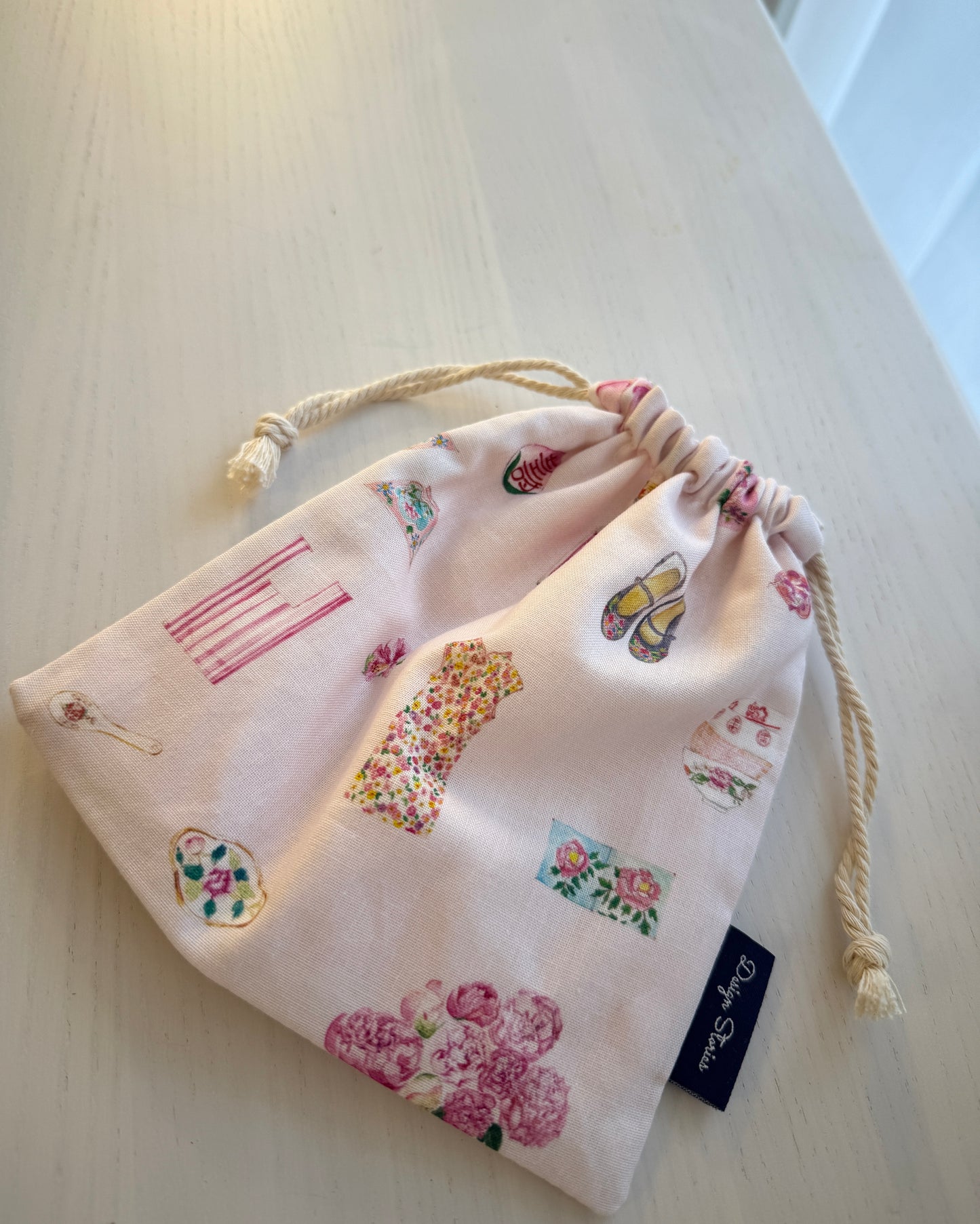 New❗️Taiwan Pink Drawstring Pouch