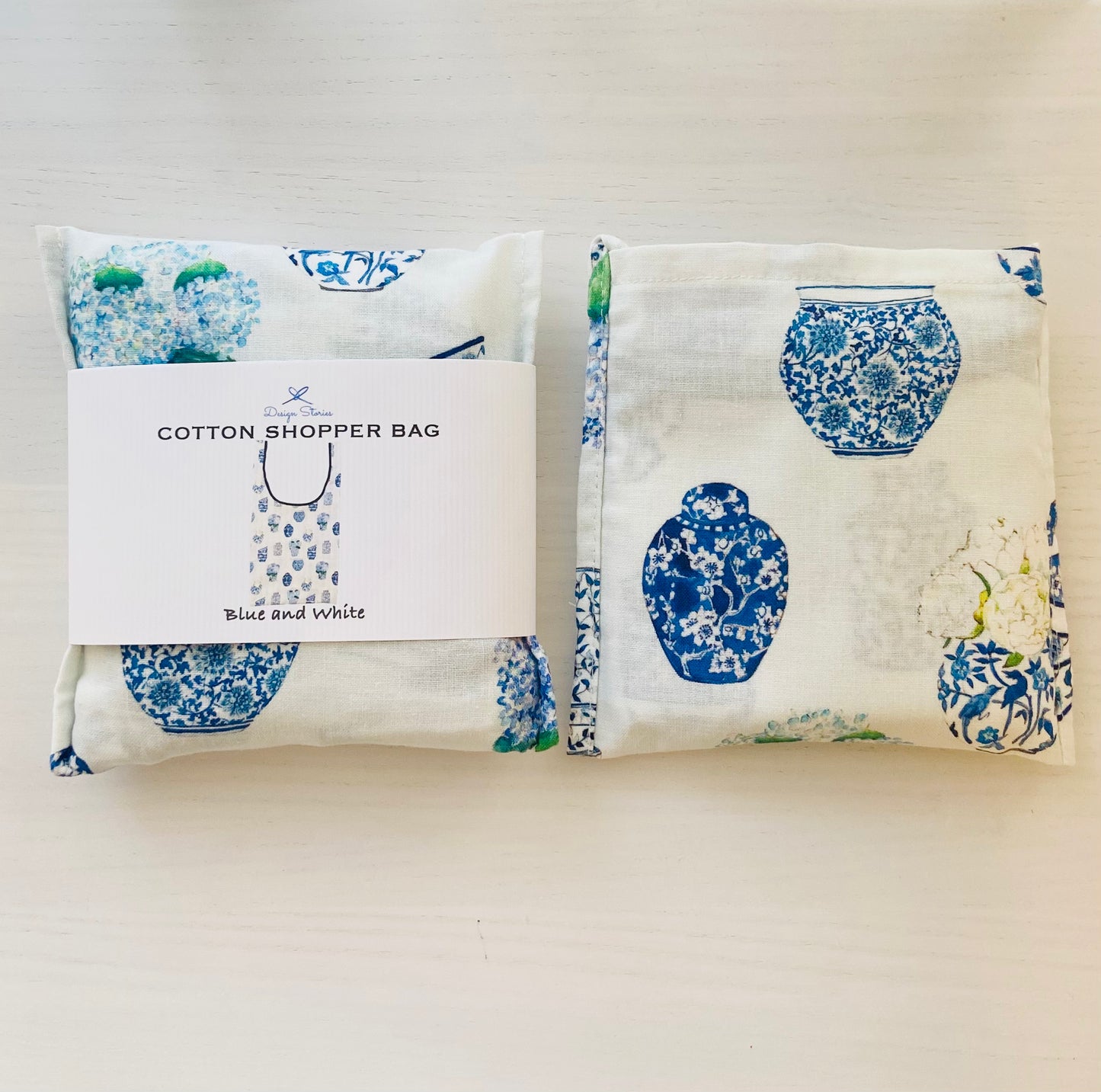 コットンのエコバッグ"Blue and White"