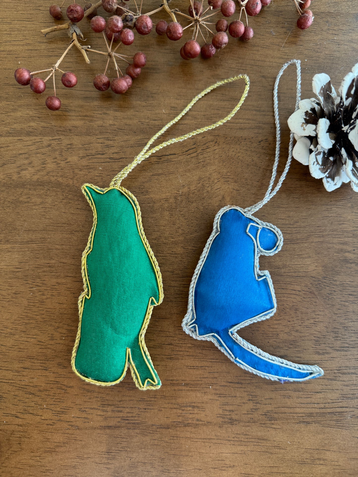 台湾ヤマムスメと小籠包のビーズ刺繍オーナメント
