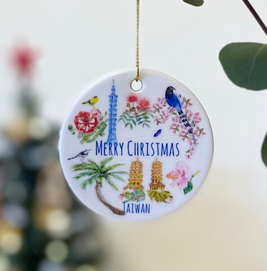 丸型の陶器のクリスマスオーナメント