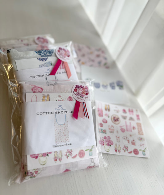 Mother's Day Gift Wrapping